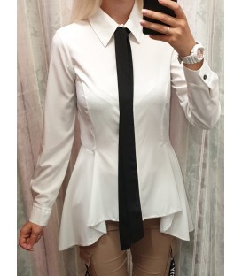Balti asimetriniai marškiniai su kaspinu