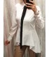 Balti asimetriniai marškiniai su kaspinu