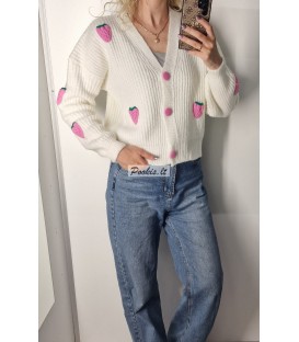 Susagtomas megztinis su braškėmis ir vilna